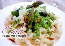 Chia Pesto mit Spargel